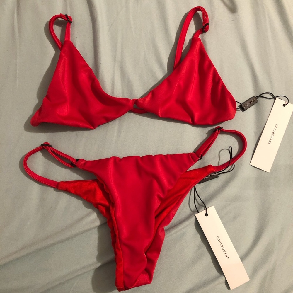 coulbourne amina set